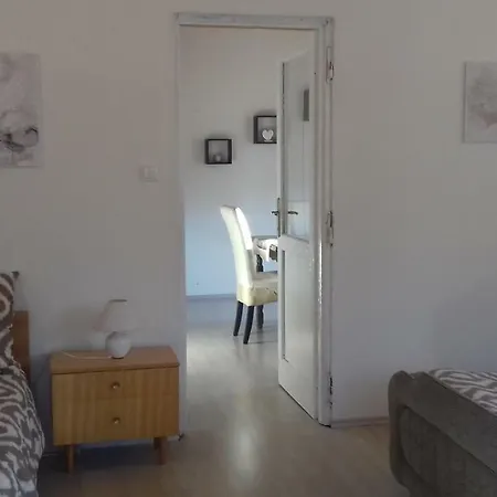 Deny Apartamento Zadar